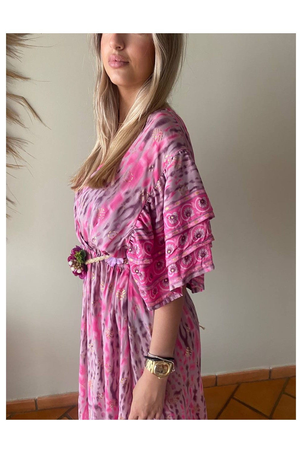 VESTIDO FLORIDA TIE DYE ROSA VOLANTES 