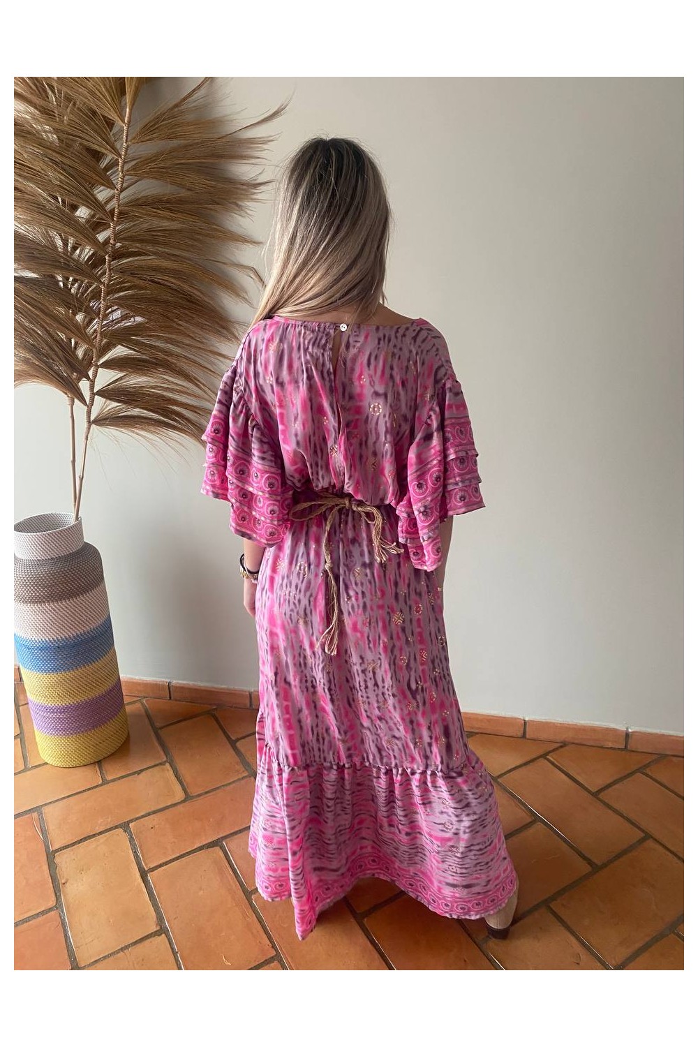 VESTIDO FLORIDA TIE DYE ROSA VOLANTES 